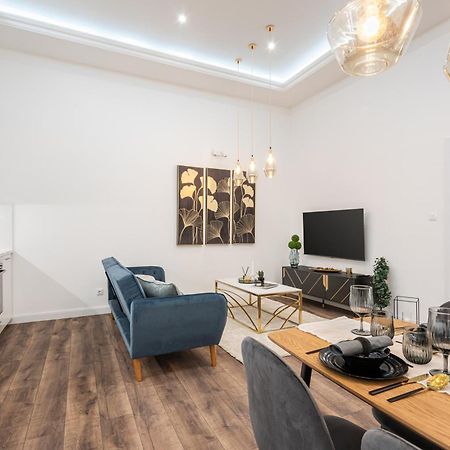 Blue Velvet Luxury Apartment Budapest Ngoại thất bức ảnh